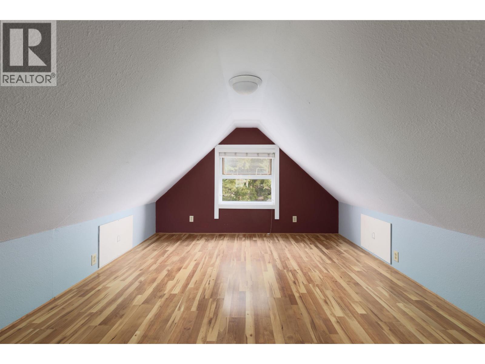 925 E 19th Avenue, Vancouver, British Columbia  V5V 1K8 - Photo 28 - R3105554