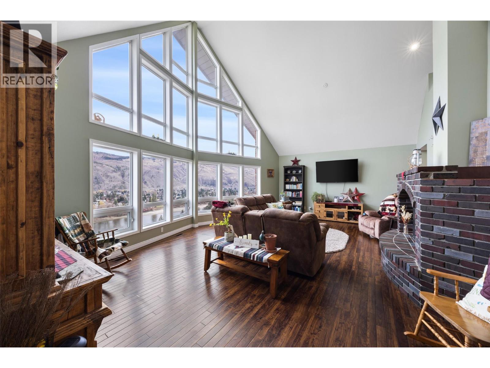 4702 Westsyde Road Kamloops Photo 6