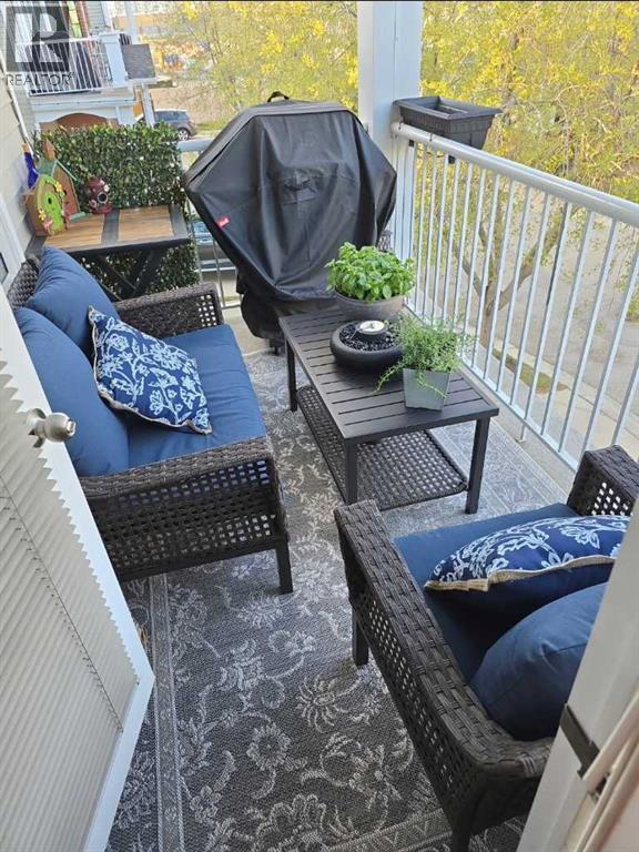 504, 8000 Wentworth Drive SW, Calgary, Alberta  T3H 5K8 - Photo 6 - A2298954