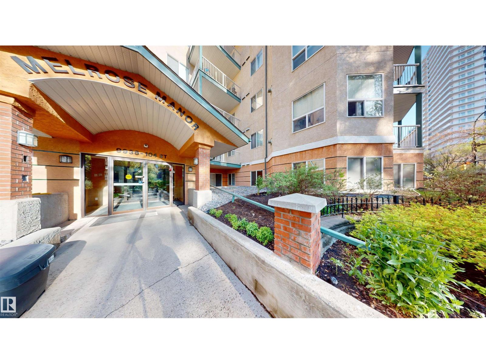 #115 9938 104 St Nw, Edmonton, Alberta  T5K 2X7 - Photo 1 - E4477459