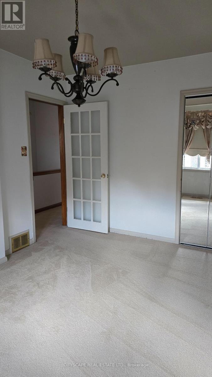 49 Algoma Street, Toronto, Ontario  M8Y 1C4 - Photo 21 - W12933898