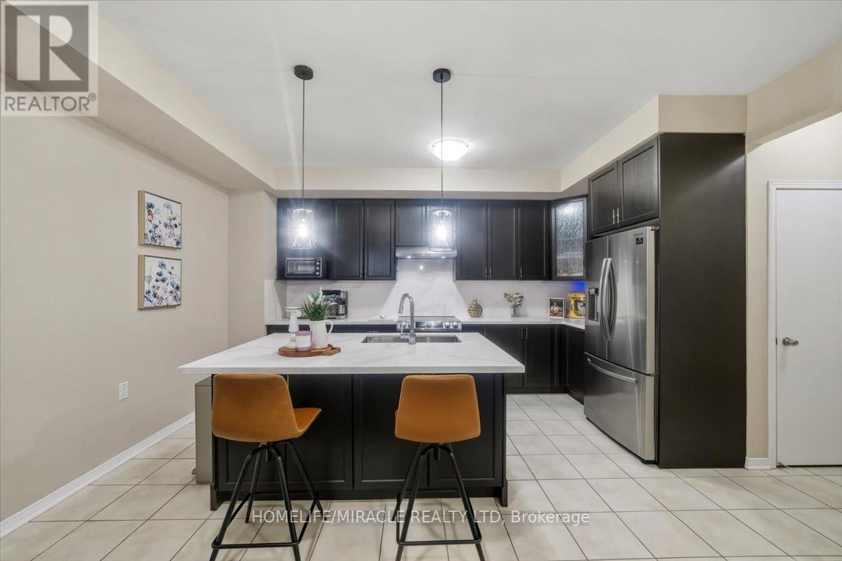 8 Lowes Hill Circle, Caledon, Ontario  L7C 4H4 - Photo 11 - W12956234