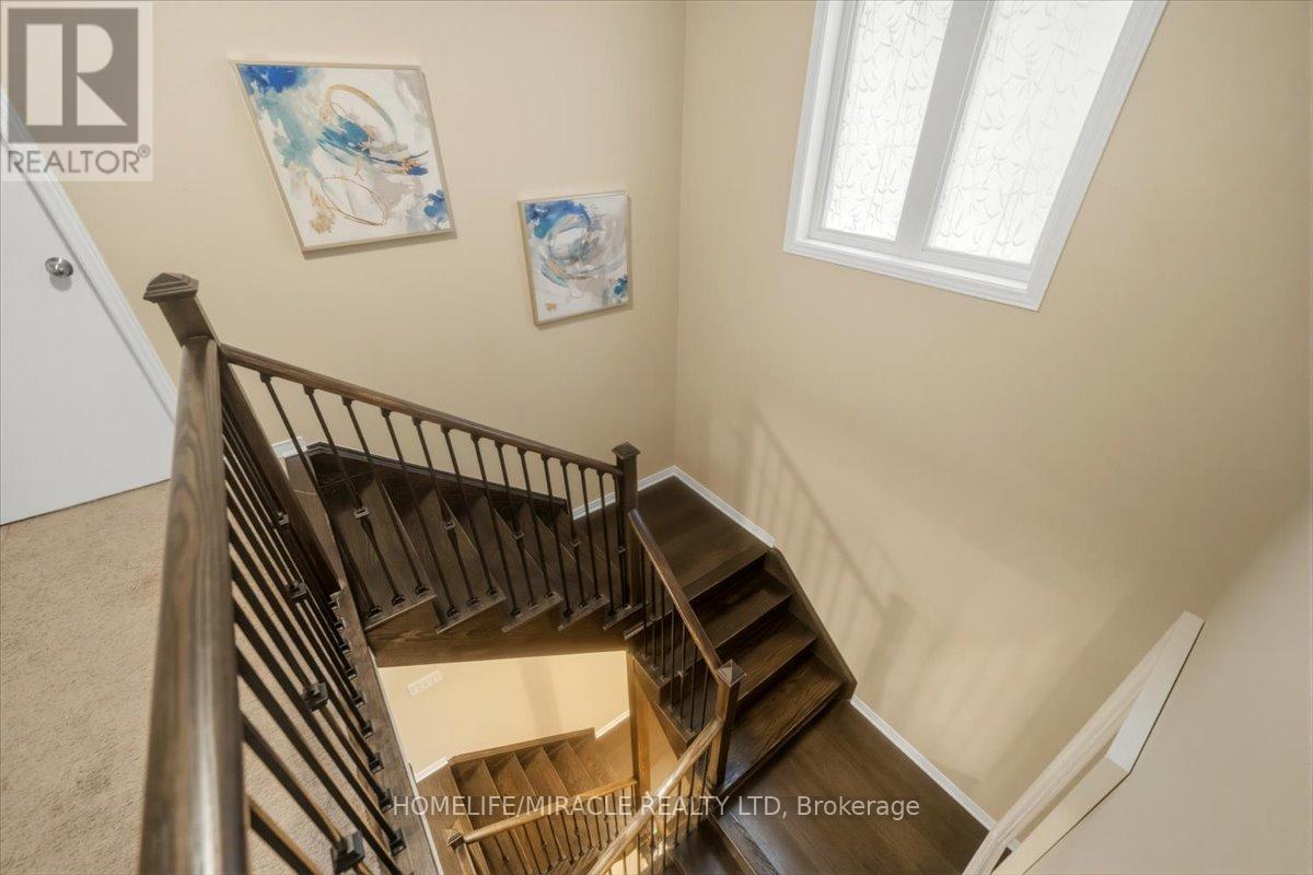 8 Lowes Hill Circle, Caledon, Ontario  L7C 4H4 - Photo 22 - W12956234