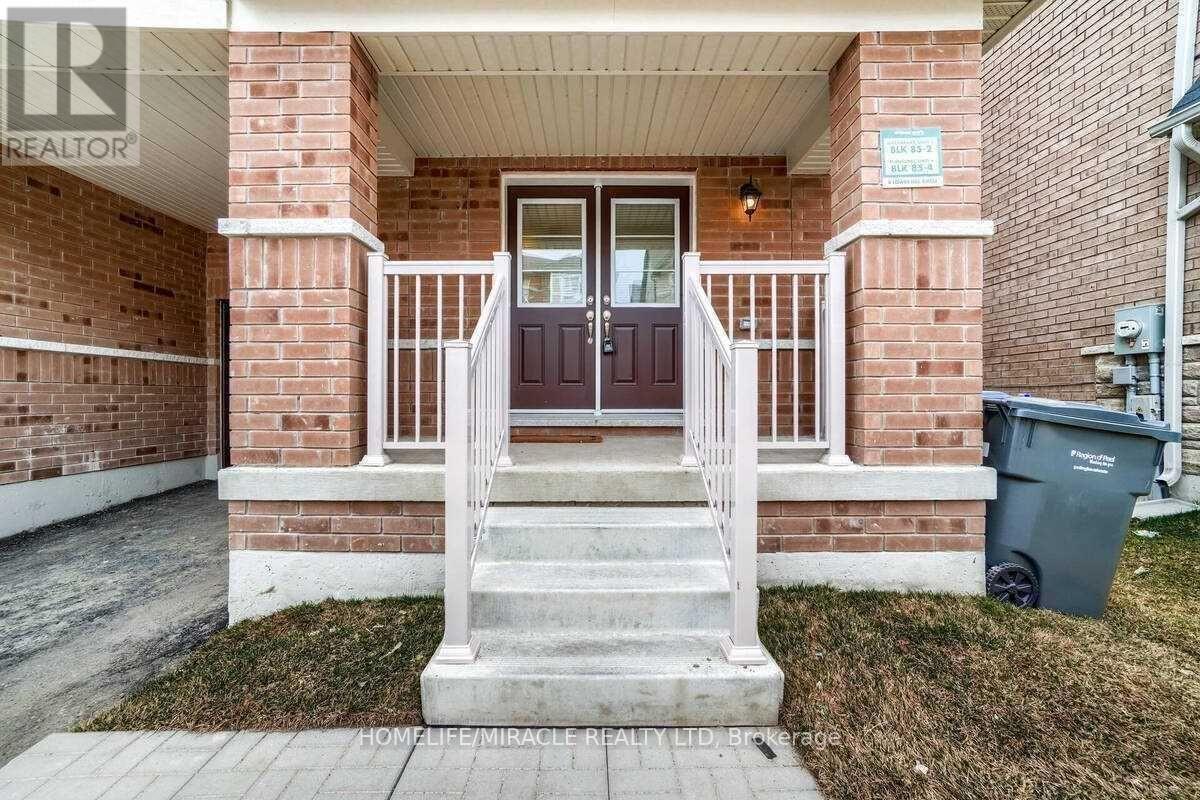 8 Lowes Hill Circle, Caledon, Ontario  L7C 4H4 - Photo 3 - W12956234