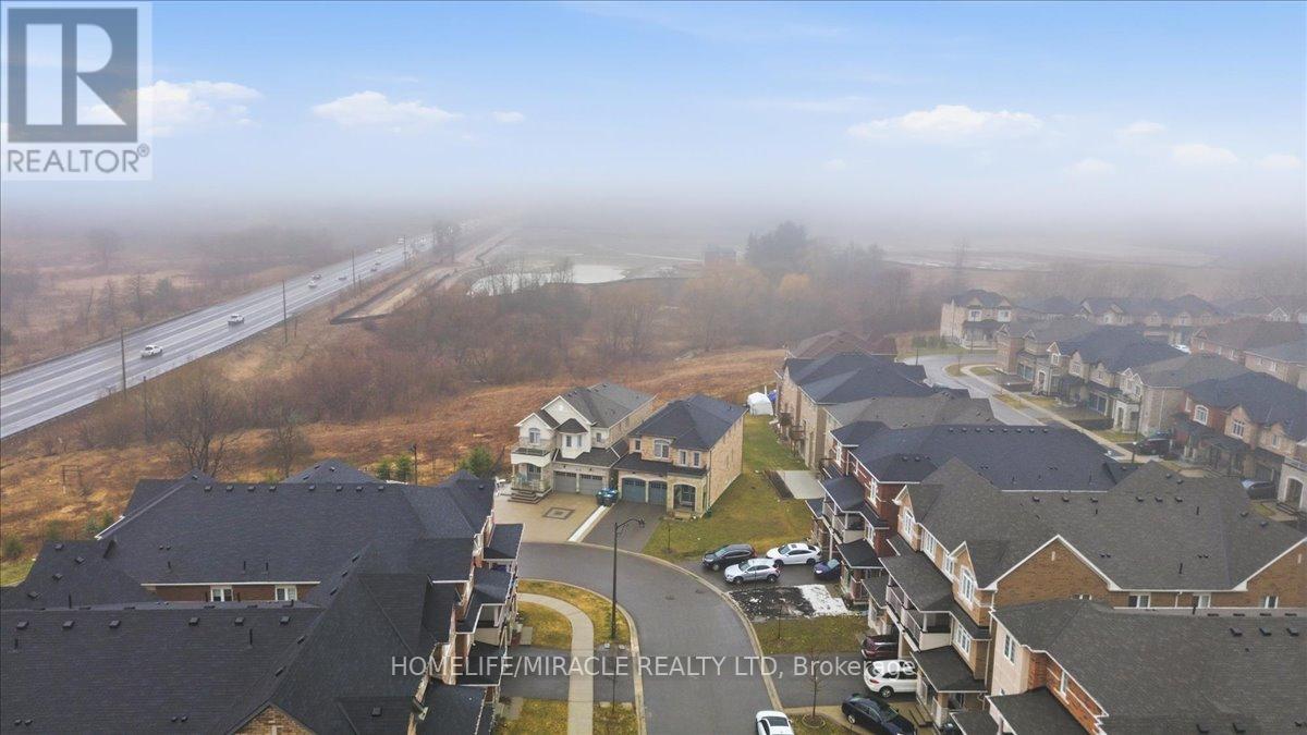 8 Lowes Hill Circle, Caledon, Ontario  L7C 4H4 - Photo 37 - W12956234