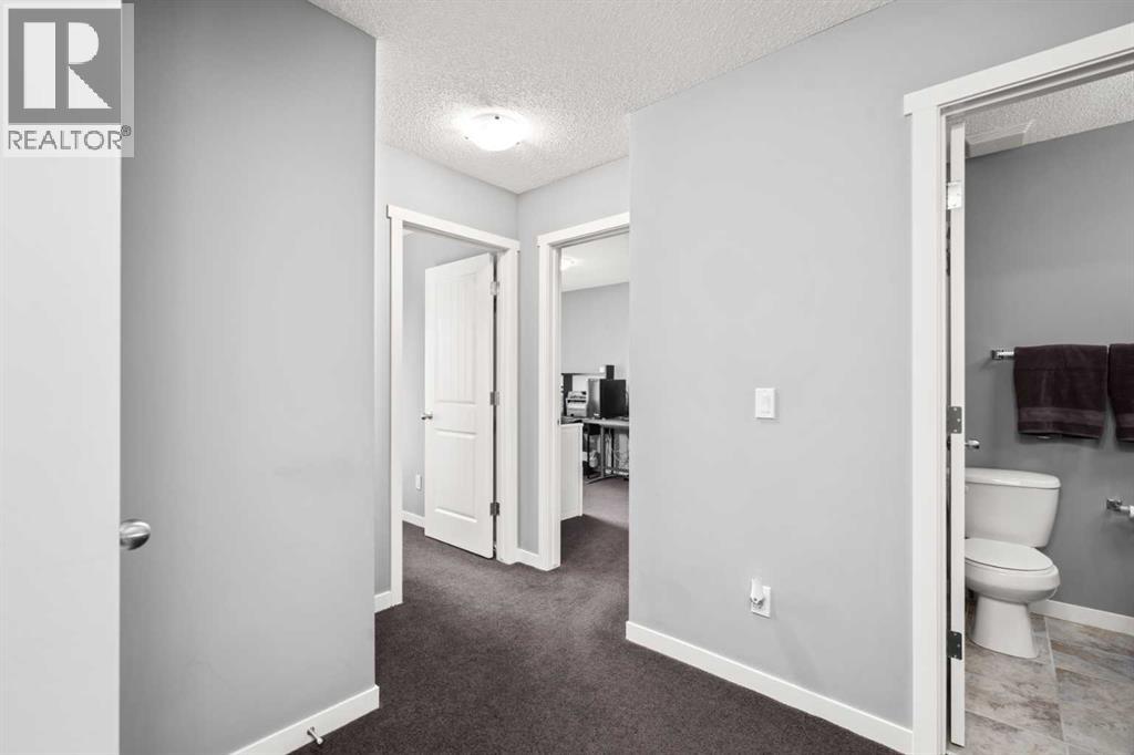 15 Copperpond Landing SE, Calgary, Alberta  T2Z 1G6 - Photo 31 - A2288713