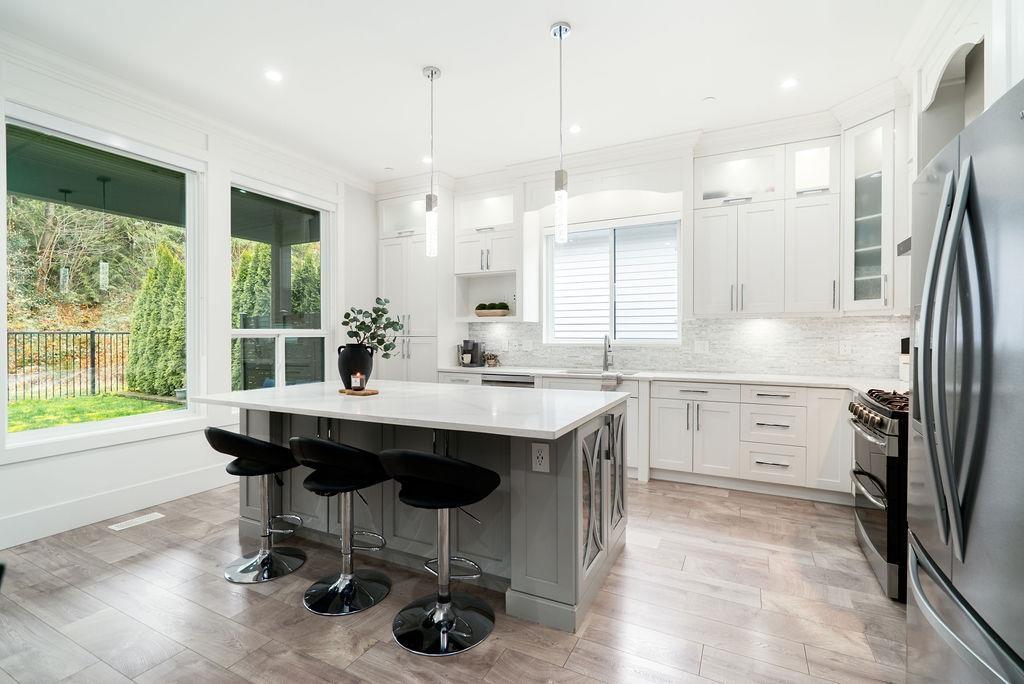 33926 Tooley Place, Mission, British Columbia  V2V 0G5 - Photo 9 - R3098754