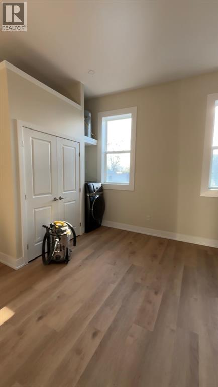 5294 Nauvoo Road, Warwick-Watford, Ontario N0M 2S0 - Photo 2 - 26005470