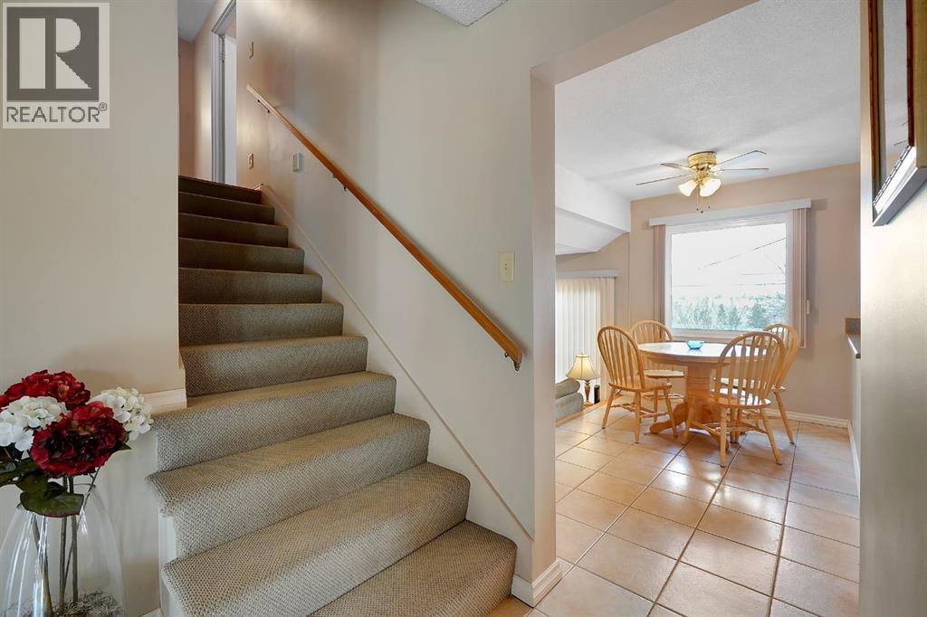 1102 Lake Christina Way SE, Calgary, Alberta  T2J 2R3 - Photo 25 - A2296764