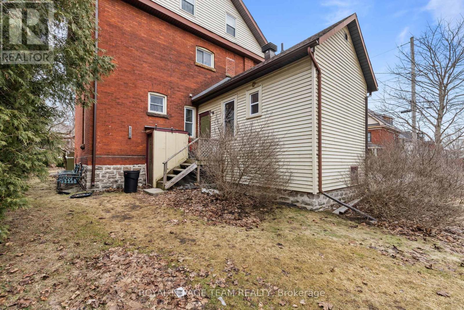 C - 10 Glen Avenue, Smiths Falls, Ontario  K7A 1R9 - Photo 17 - X12956258