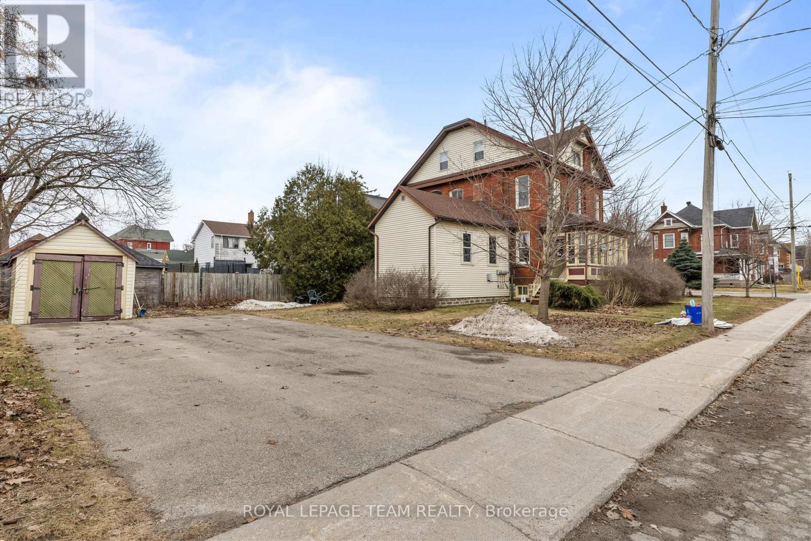 C - 10 Glen Avenue, Smiths Falls, Ontario  K7A 1R9 - Photo 19 - X12956258