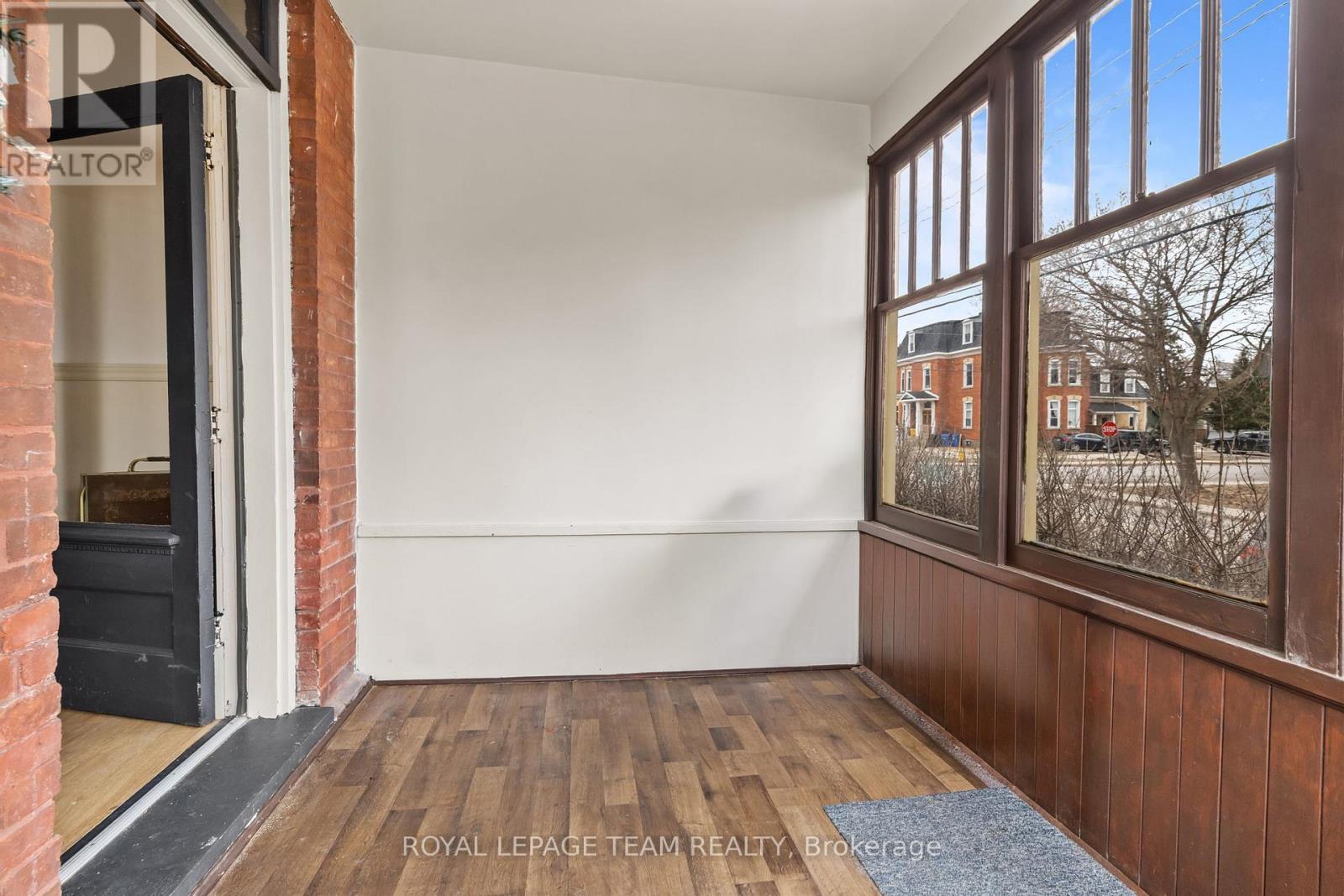 C - 10 Glen Avenue, Smiths Falls, Ontario  K7A 1R9 - Photo 3 - X12956258