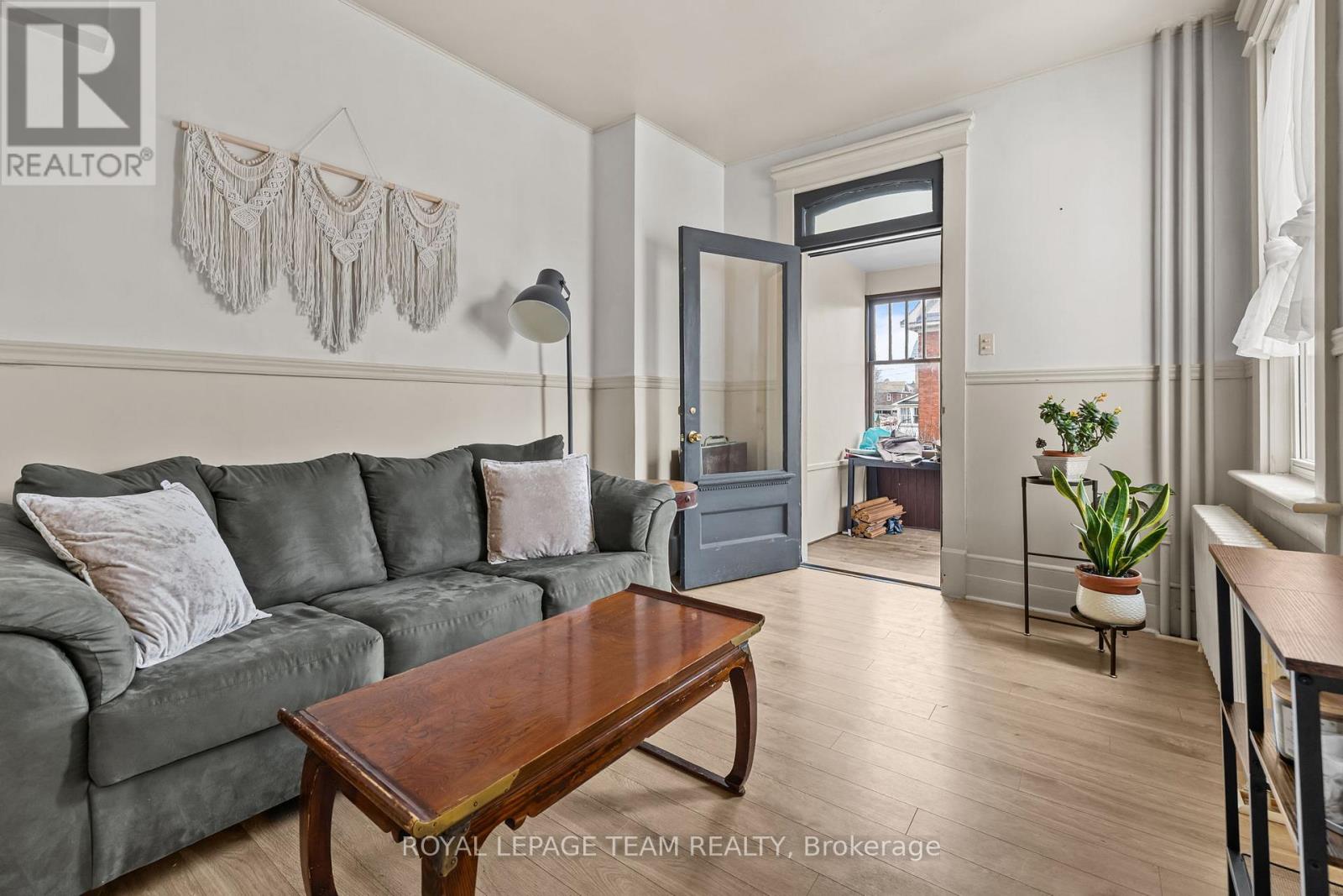 C - 10 Glen Avenue, Smiths Falls, Ontario  K7A 1R9 - Photo 5 - X12956258