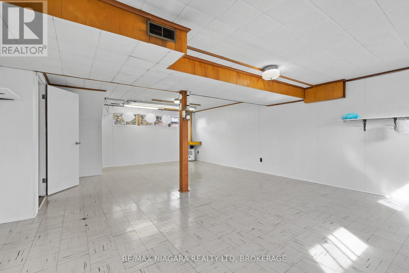 13 Ridgewood Avenue, Port Colborne, Ontario  L3K 5N5 - Photo 24 - X12956262