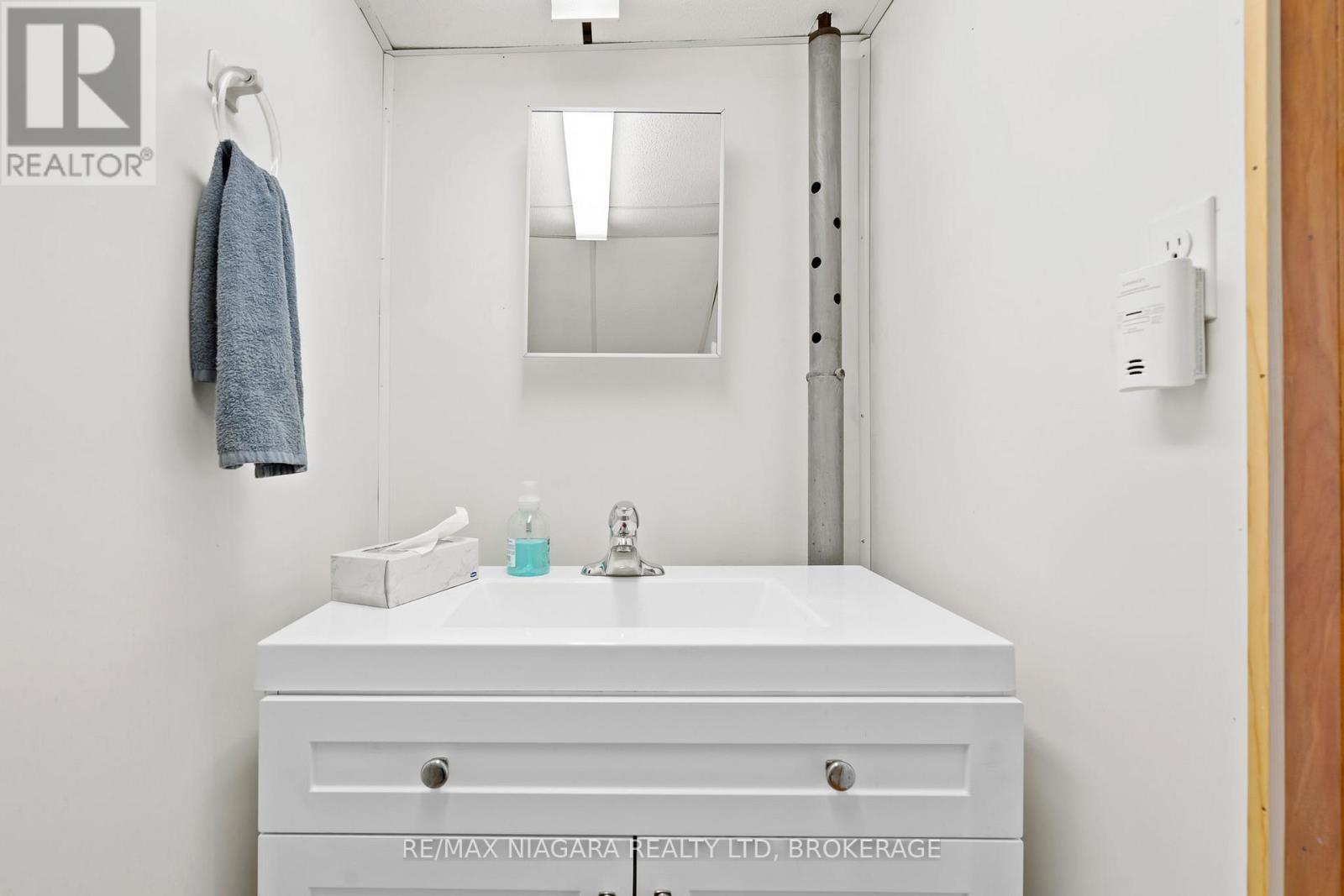 13 Ridgewood Avenue, Port Colborne, Ontario  L3K 5N5 - Photo 26 - X12956262