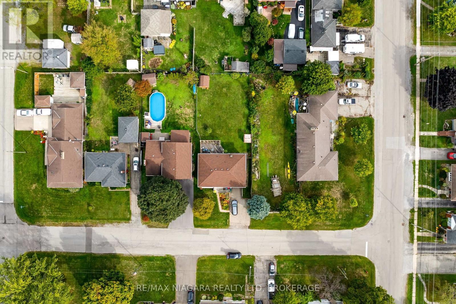 13 Ridgewood Avenue, Port Colborne, Ontario  L3K 5N5 - Photo 40 - X12956262