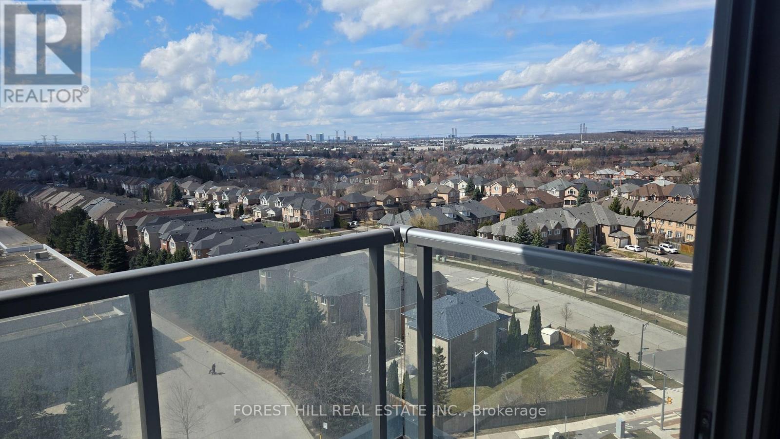 1011w - 10 Gatineau Drive, Vaughan, Ontario  L4J 0L2 - Photo 15 - N12952036