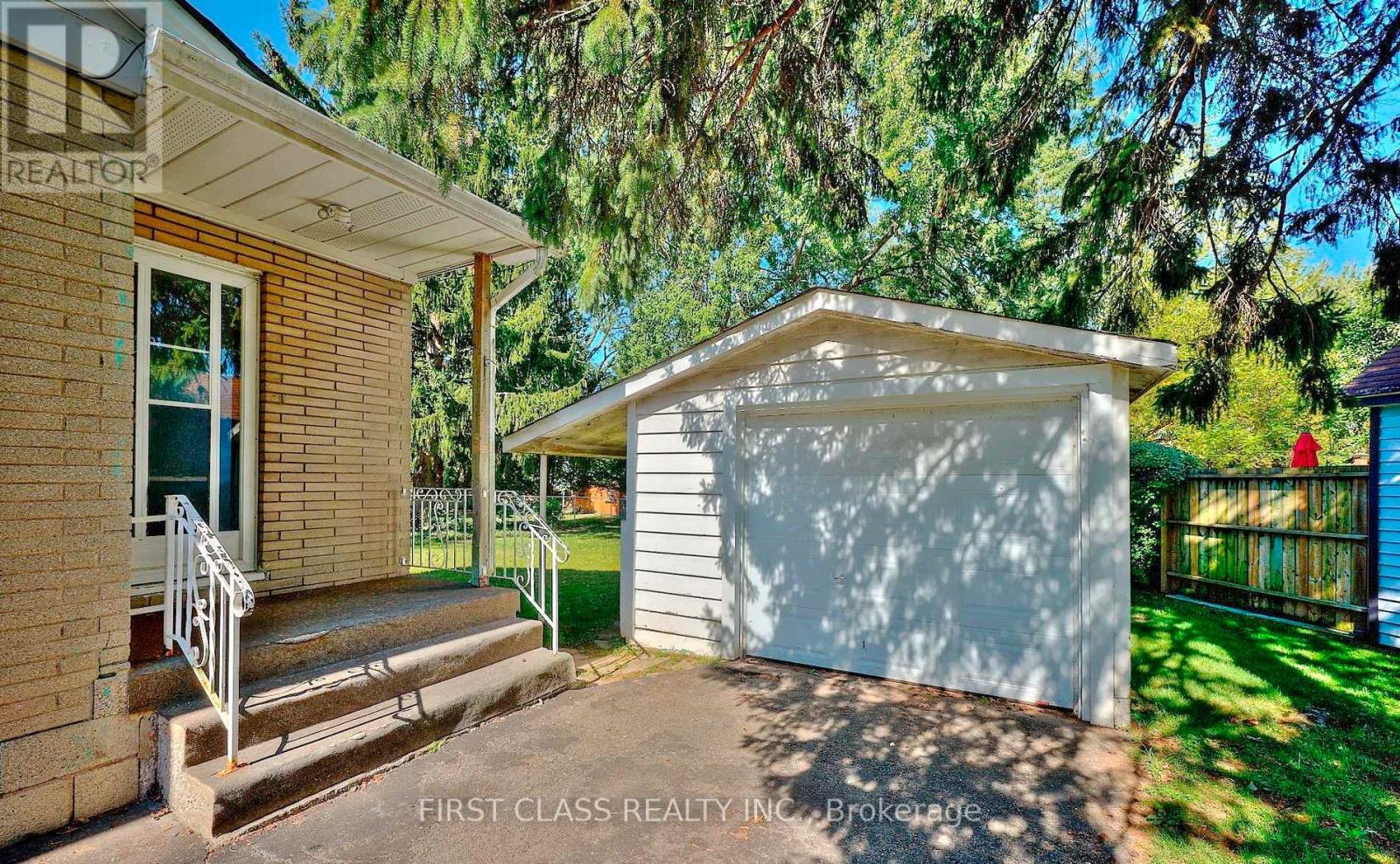 6281 Burdette Drive, Niagara Falls, Ontario  L2E 5H1 - Photo 38 - X12864644