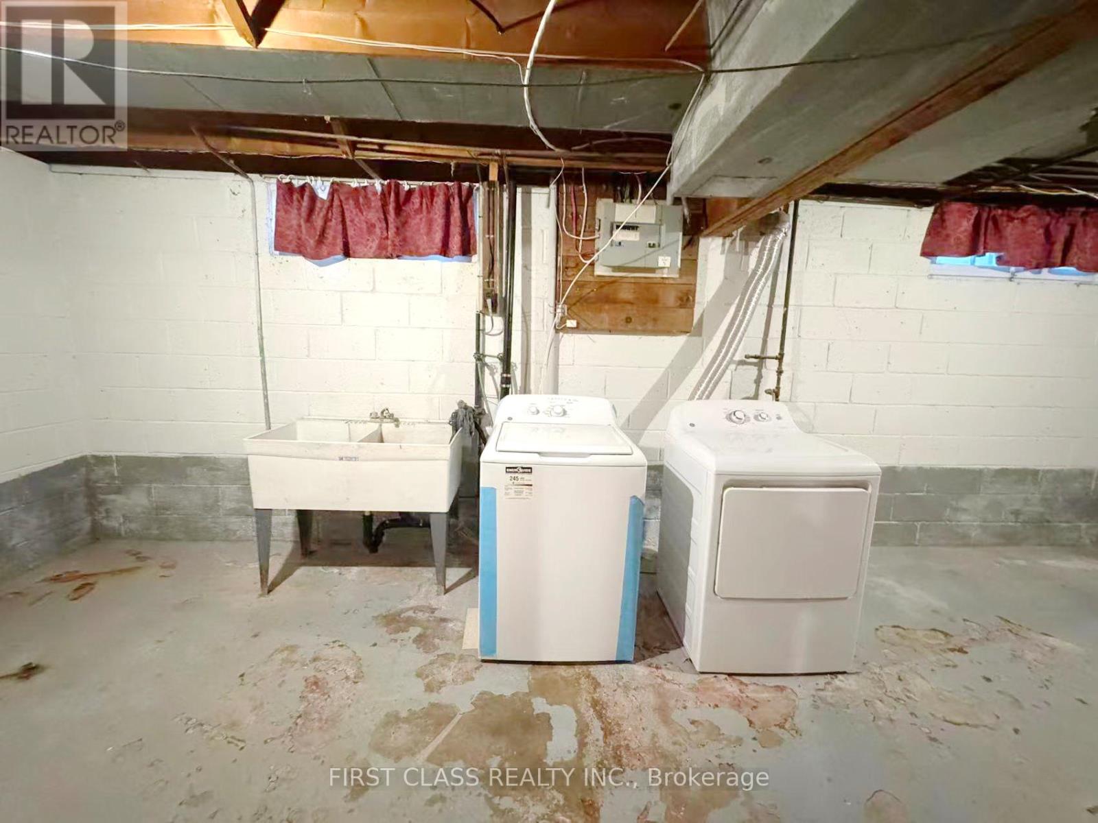 6281 Burdette Drive, Niagara Falls, Ontario  L2E 5H1 - Photo 33 - X12864644