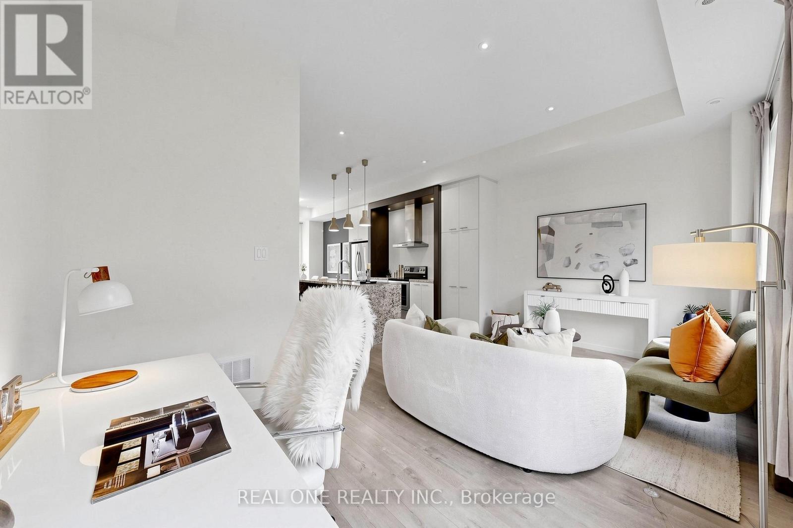 101 Genuine Lane, Richmond Hill, Ontario  L4B 0E5 - Photo 13 - N12956256