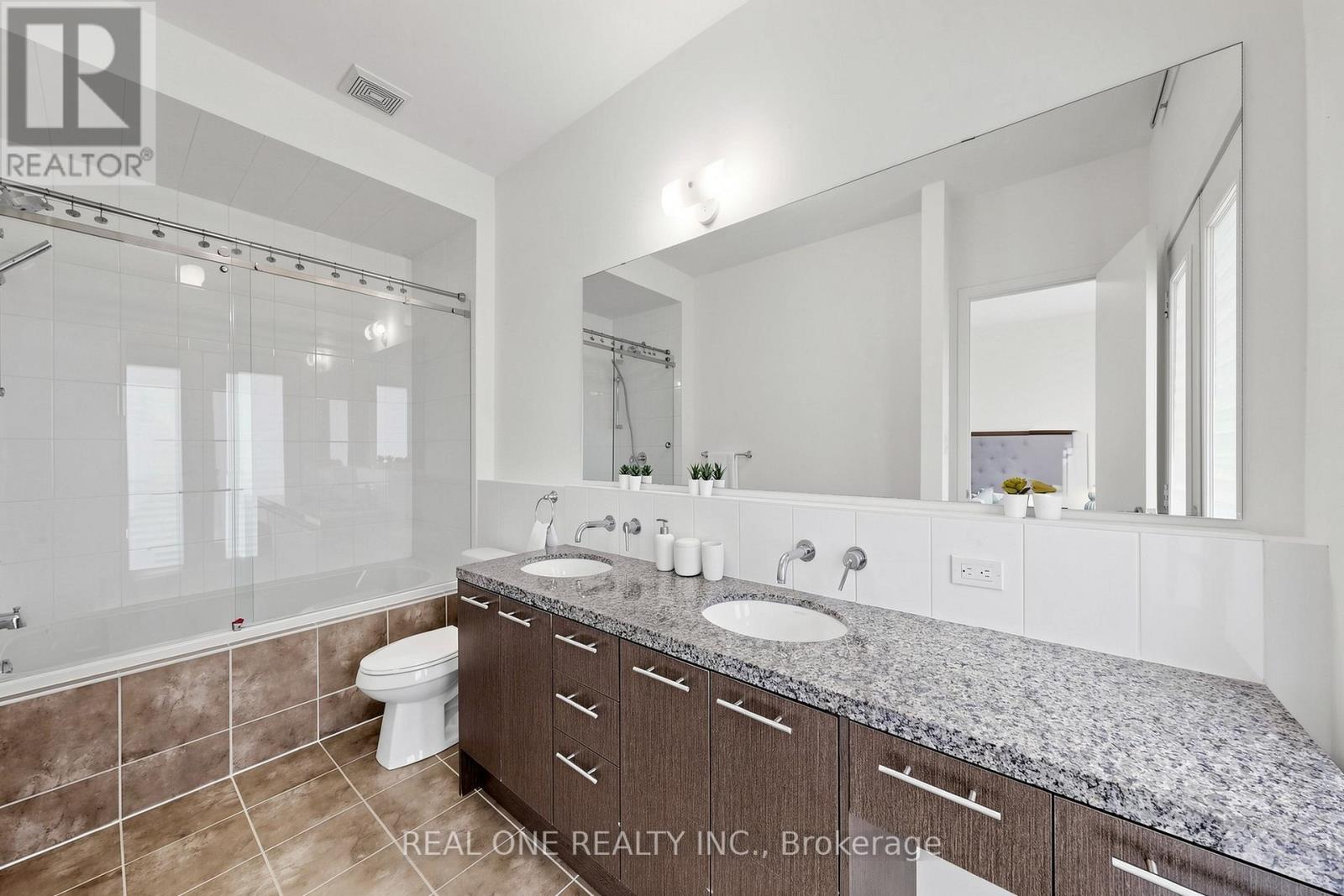 101 Genuine Lane, Richmond Hill, Ontario  L4B 0E5 - Photo 29 - N12956256