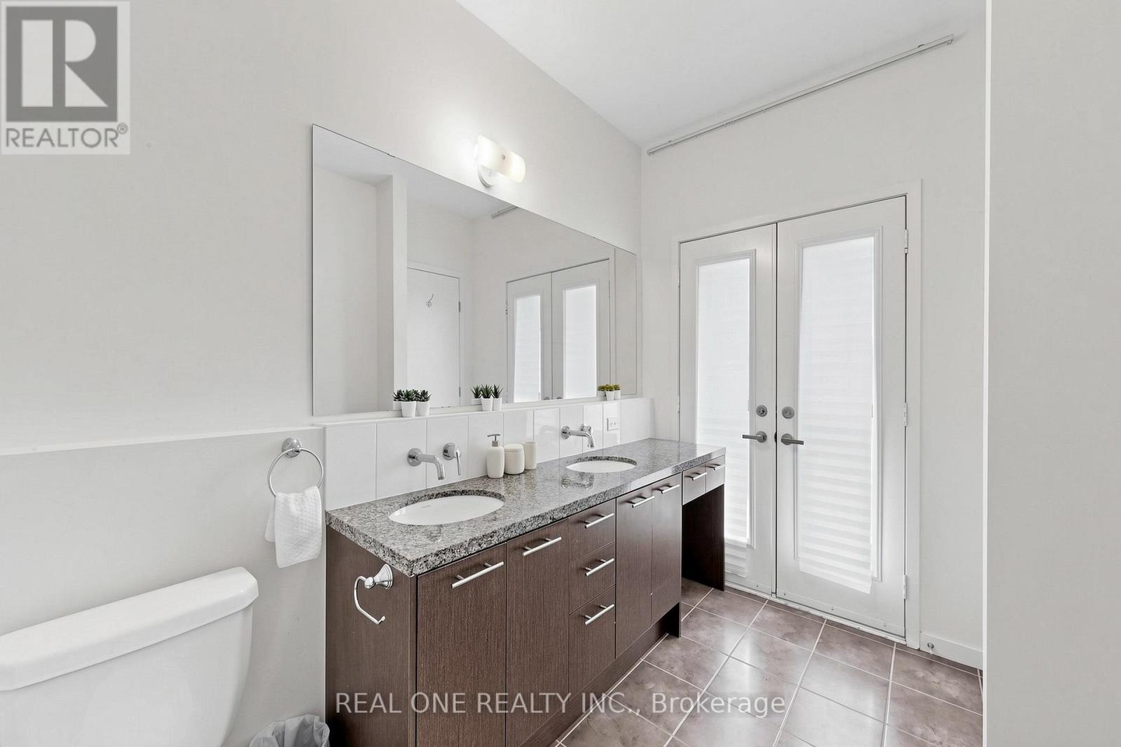 101 Genuine Lane, Richmond Hill, Ontario  L4B 0E5 - Photo 30 - N12956256