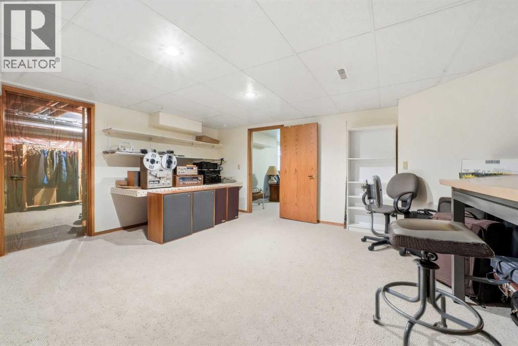 86 Suncanyon Park SE, Calgary, Alberta  T2X 2Z4 - Photo 47 - A2298346