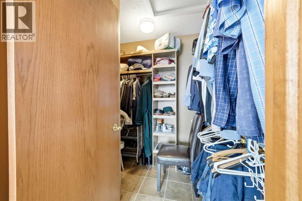 86 Suncanyon Park SE, Calgary, Alberta  T2X 2Z4 - Photo 31 - A2298346