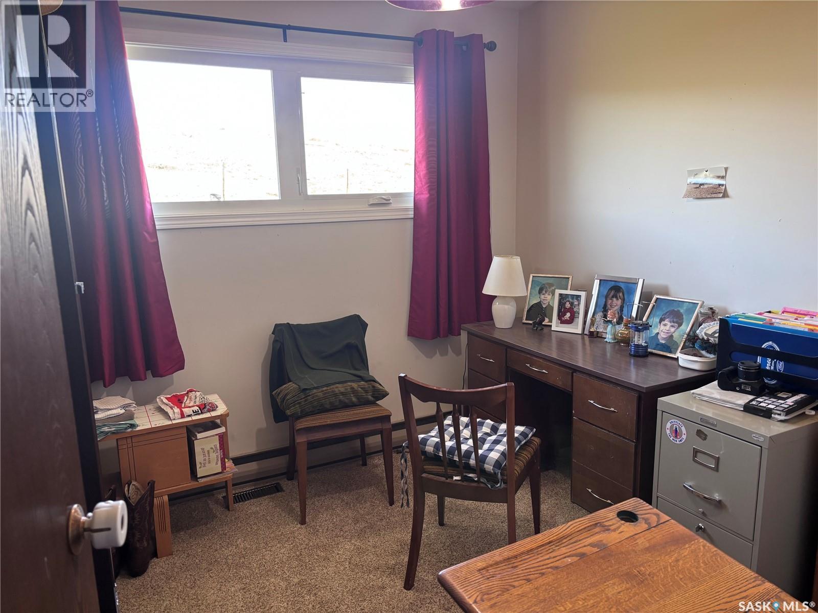 St.cyr Acreage, Swift Current, Saskatchewan  S9H 3V6 - Photo 18 - SK032053