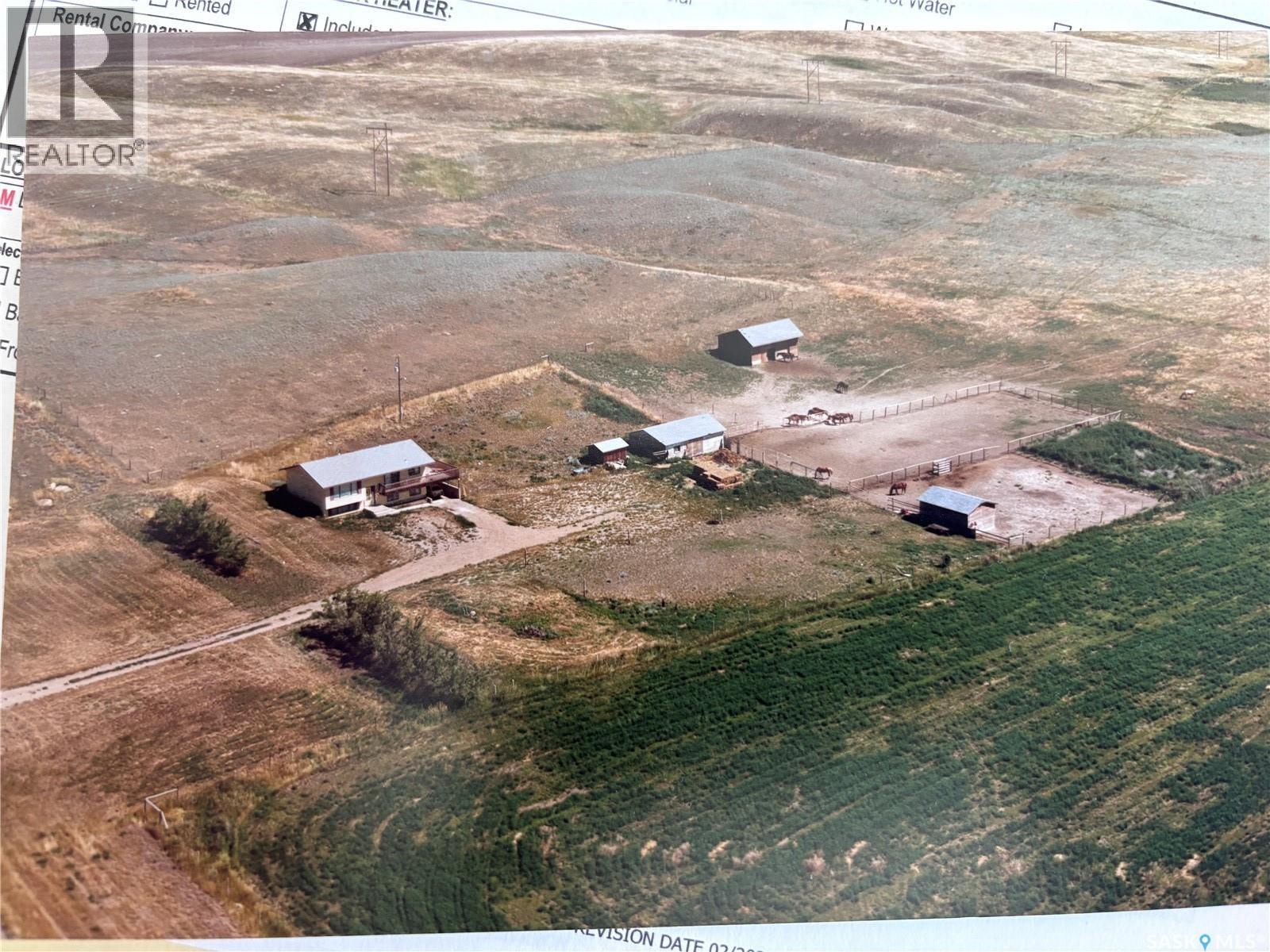 St.cyr Acreage, Swift Current, Saskatchewan  S9H 3V6 - Photo 2 - SK032053
