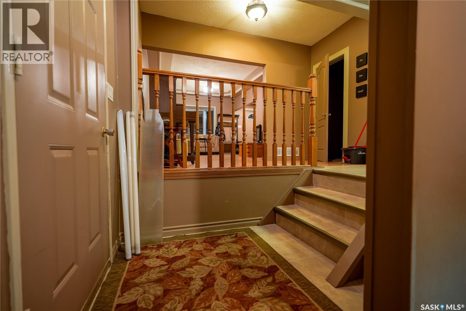 1126 Iroquois Street W, Moose Jaw, Saskatchewan  S6H 5B9 - Photo 30 - SK031962