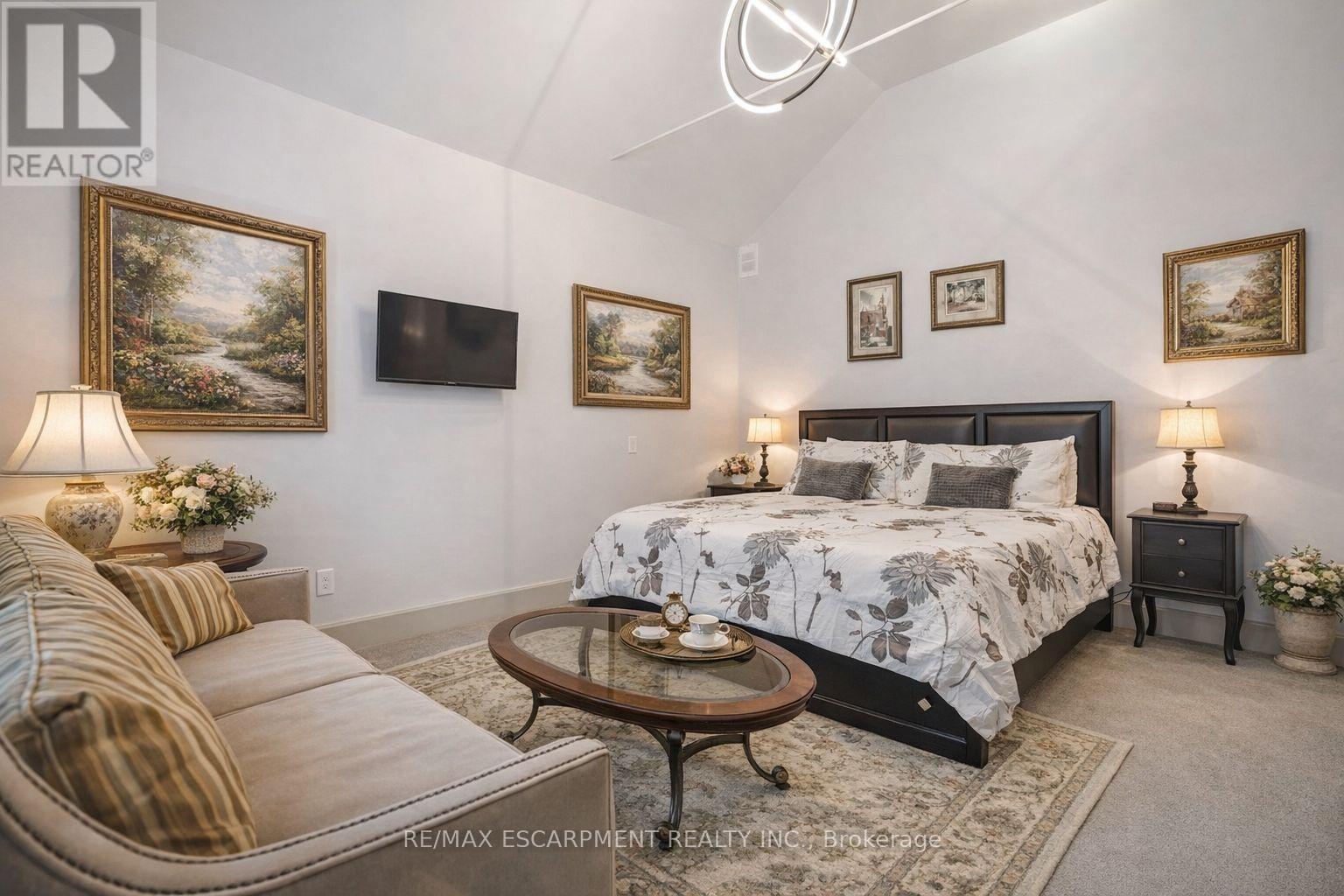 267 Davy Street, Niagara-On-The-Lake, Ontario  L0S 1J0 - Photo 5 - X12839274