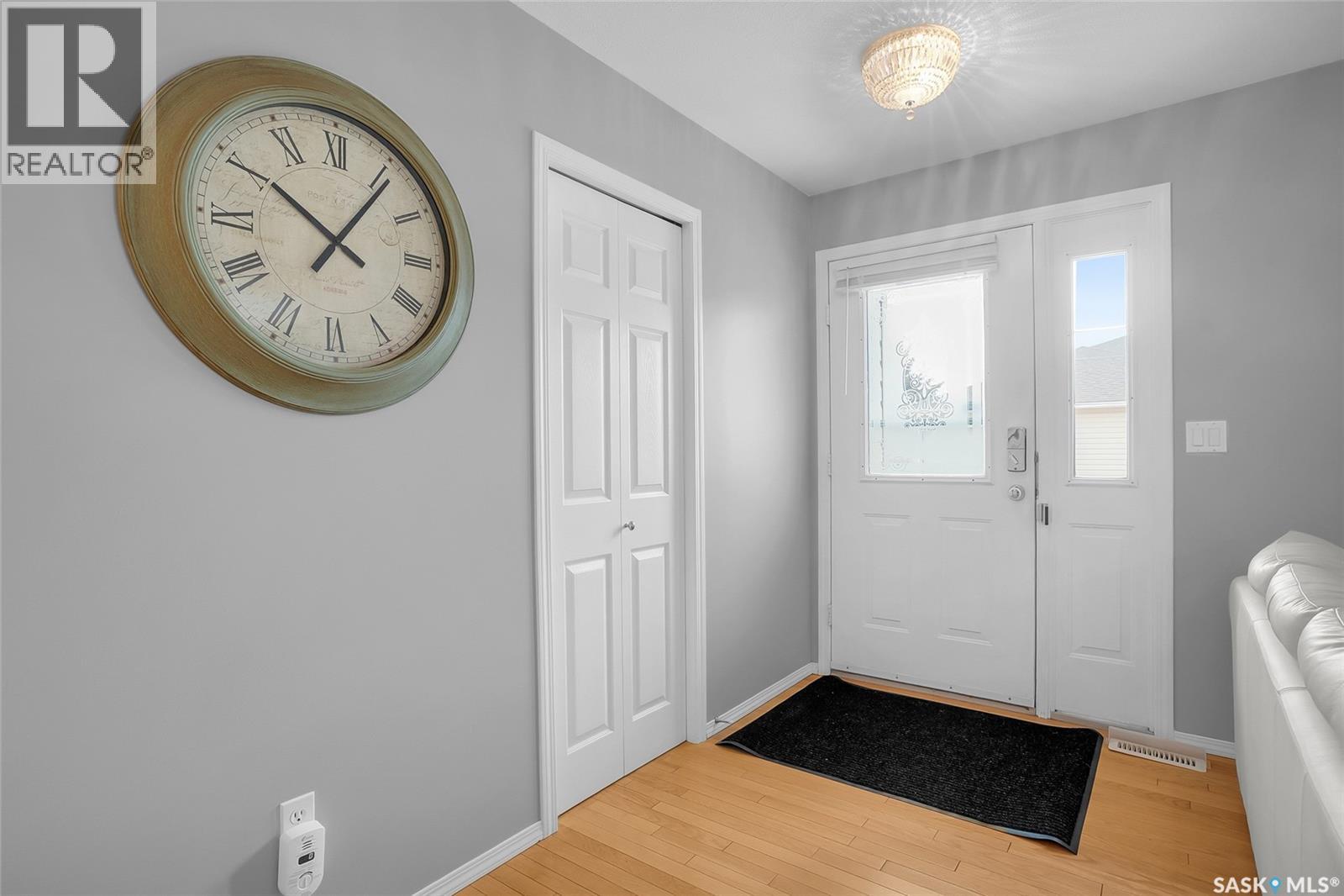 102a 425 Keevil Crescent, Saskatoon, Saskatchewan  S7N 4R9 - Photo 2 - SK031957