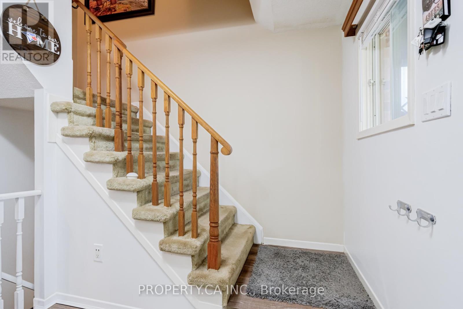 6 Hendley Drive, Ajax, Ontario  L1T 2C6 - Photo 14 - E12951724