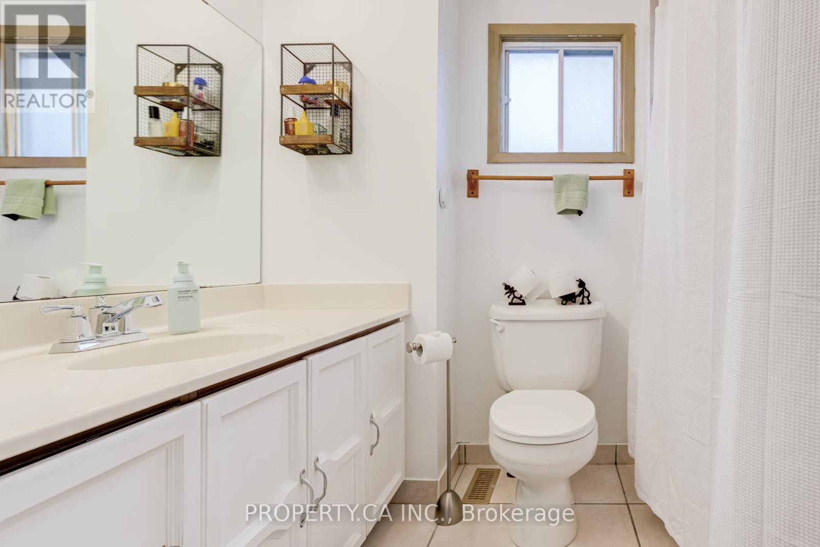 6 Hendley Drive, Ajax, Ontario  L1T 2C6 - Photo 23 - E12951724