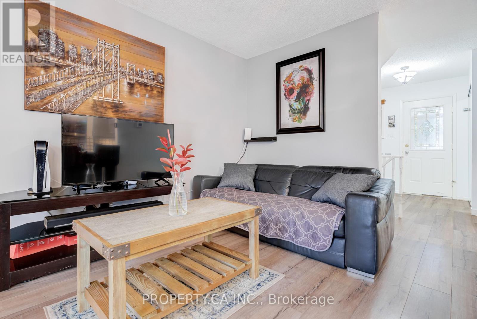 6 Hendley Drive, Ajax, Ontario  L1T 2C6 - Photo 13 - E12951724