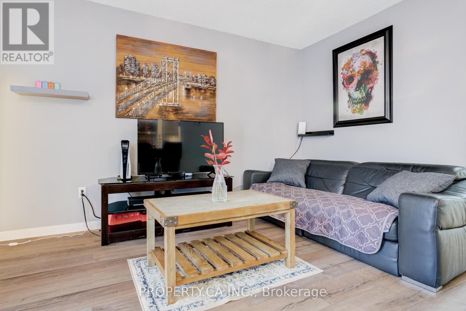 6 Hendley Drive, Ajax, Ontario  L1T 2C6 - Photo 12 - E12951724