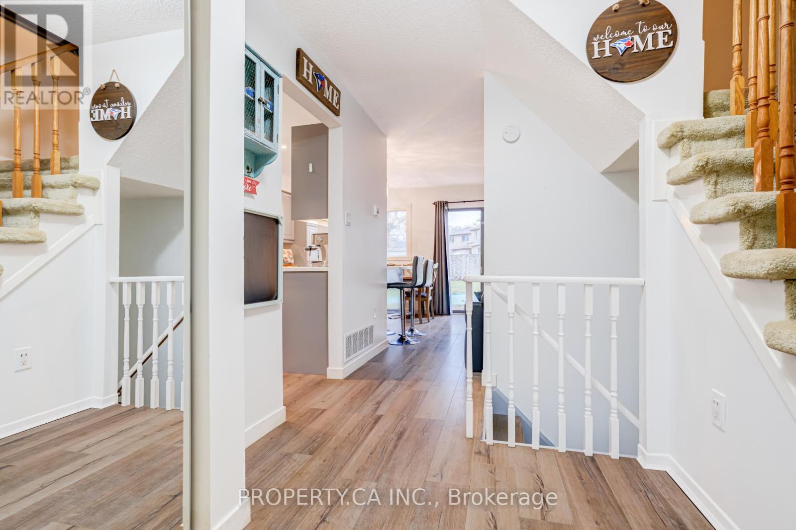 6 Hendley Drive, Ajax, Ontario  L1T 2C6 - Photo 3 - E12951724