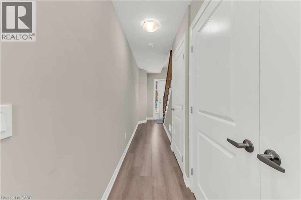 19 Picardy Drive Unit# 57, Stoney Creek, Ontario  L8J 0M7 - Photo 6 - 40817584