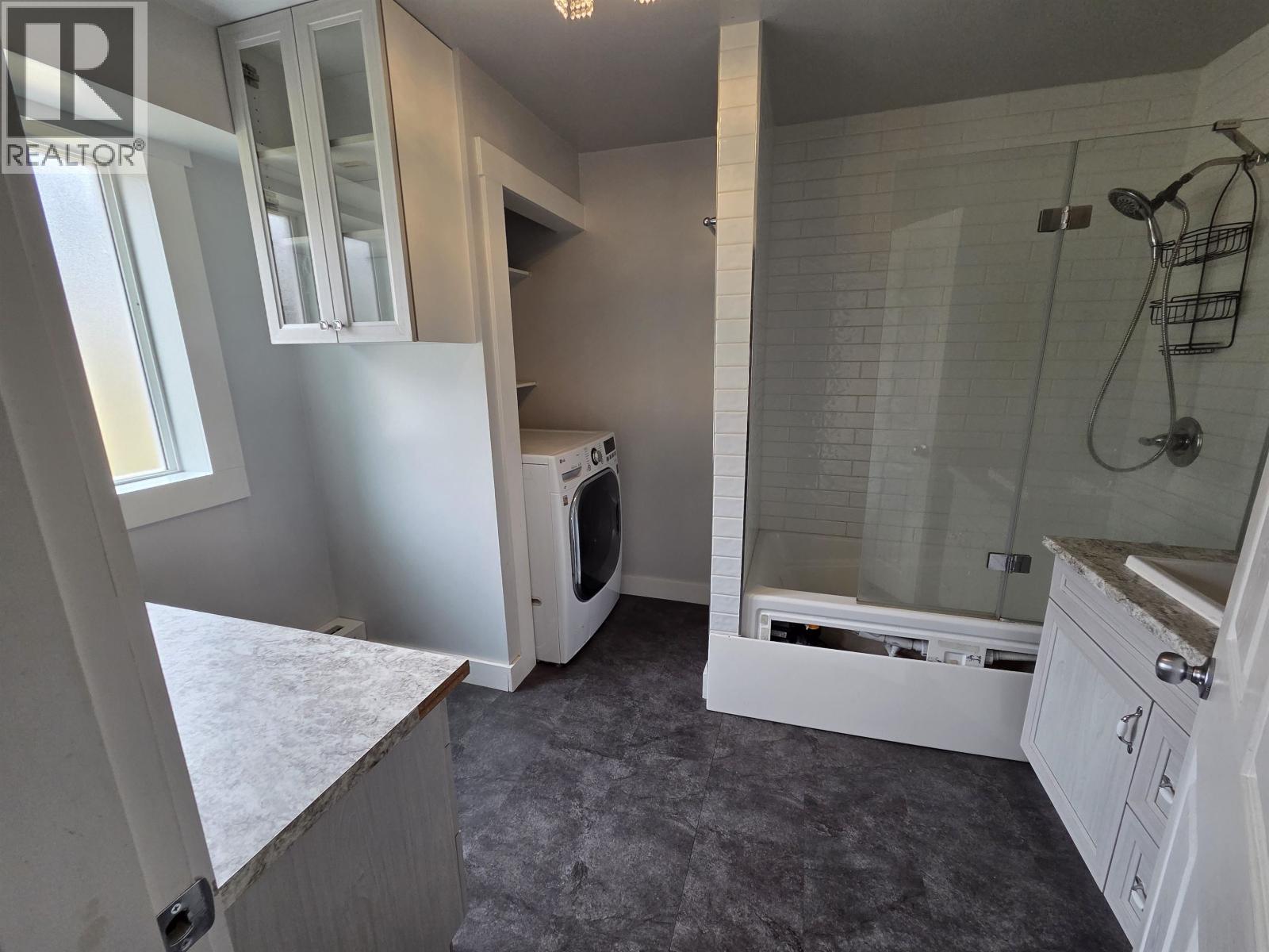 2434 Kroyer Street, Terrace, British Columbia V8G 0G2 - Photo 8 - R3079135