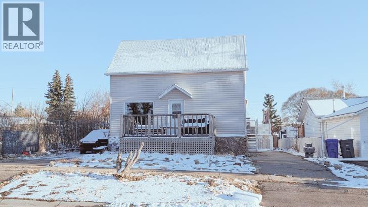 311 47 Avenue W, Claresholm, Alberta