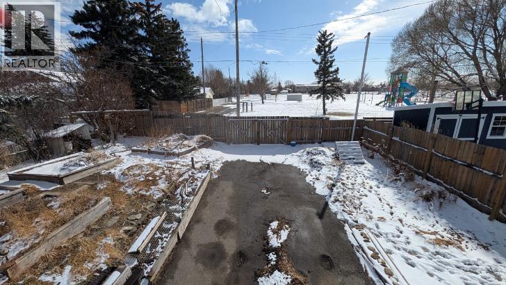 311 47 Avenue W, Claresholm, Alberta  T0L 0T0 - Photo 31 - A2295822