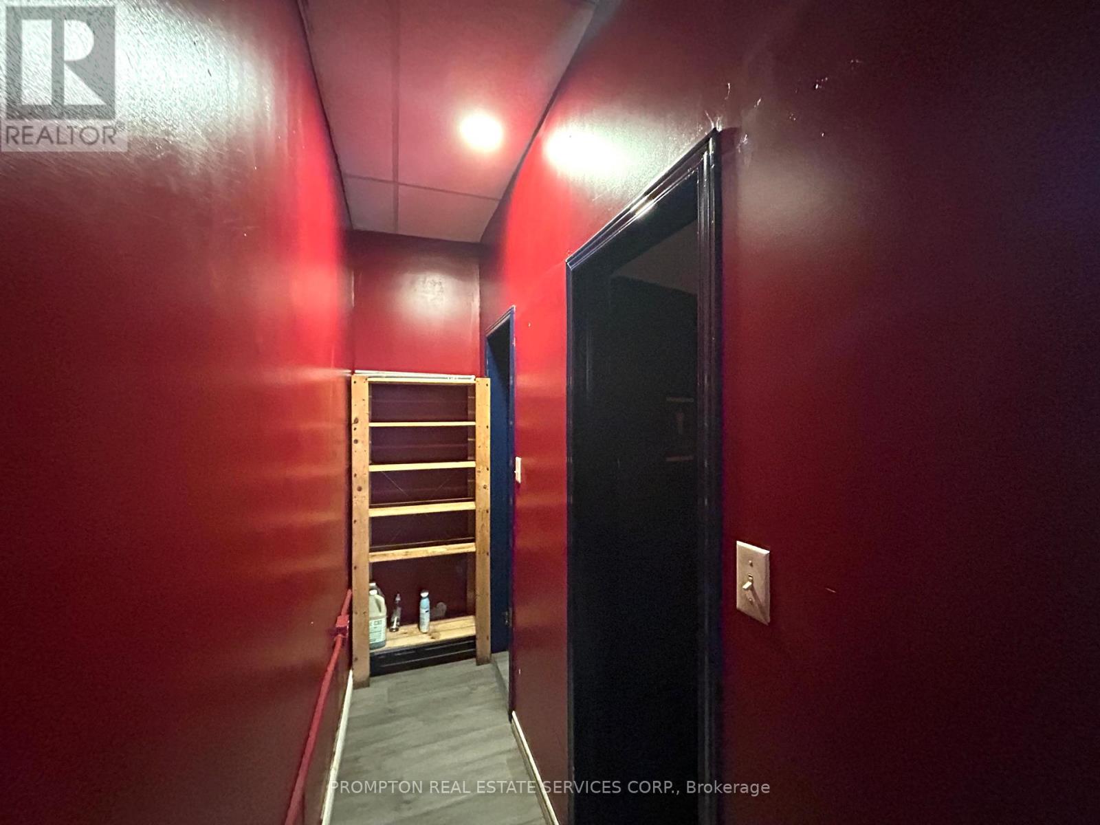 Lower Level - 77 Huron Street, Toronto, Ontario  M5T 2A8 - Photo 12 - C12956294