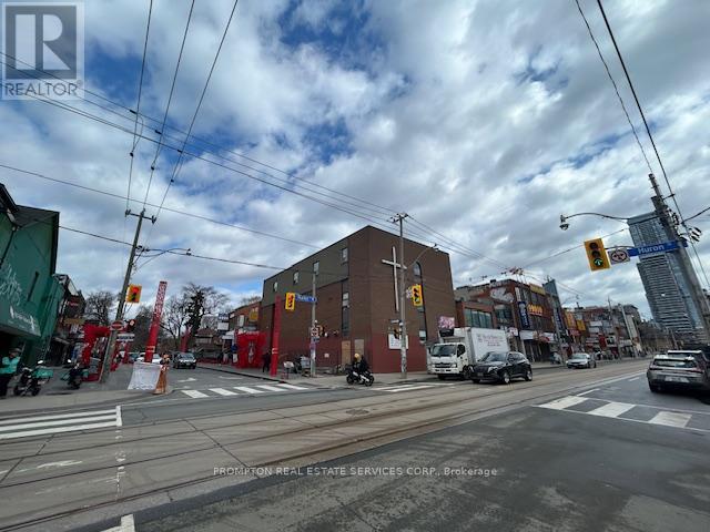 Lower Level - 77 Huron Street, Toronto, Ontario  M5T 2A8 - Photo 2 - C12956294