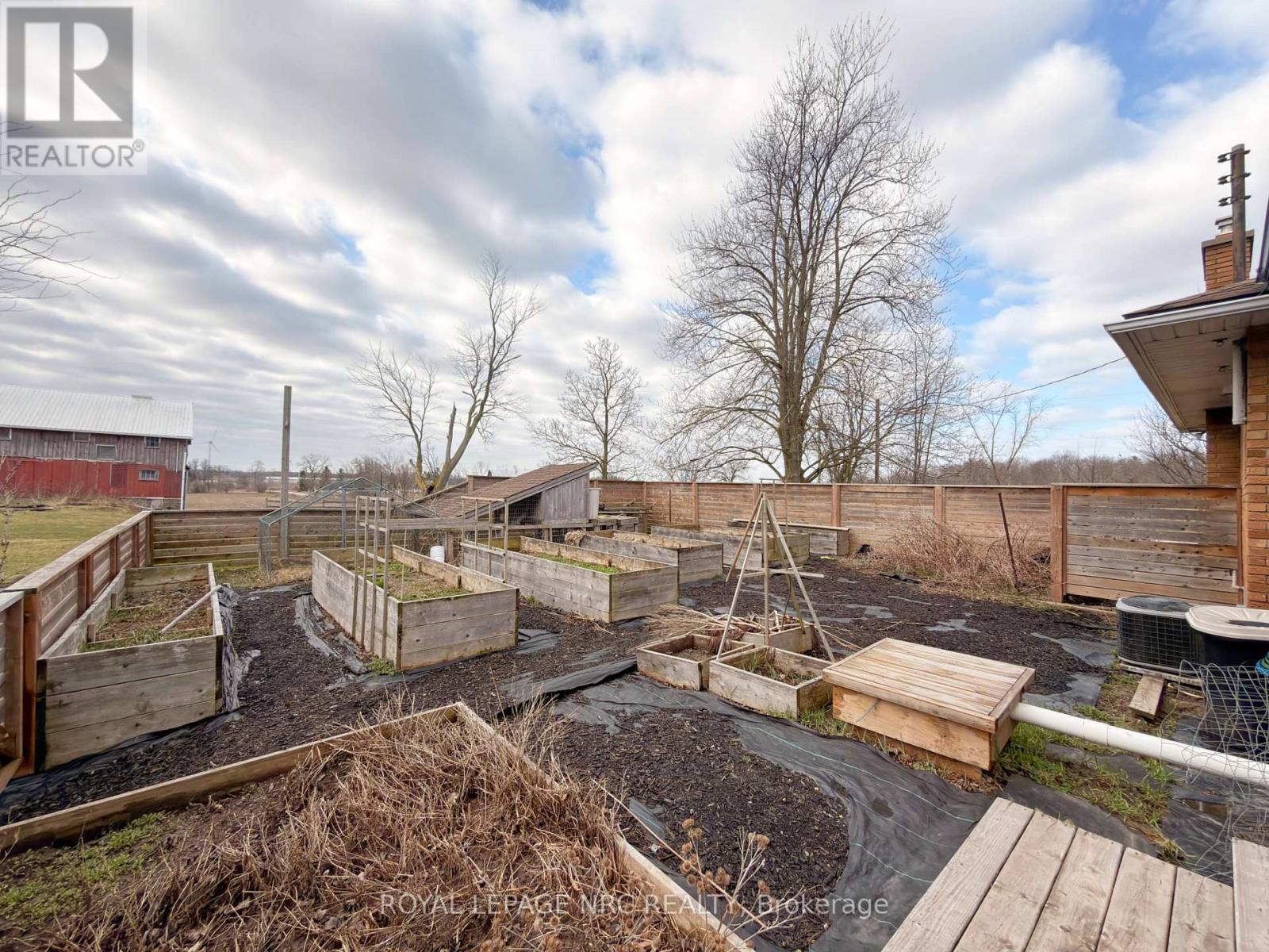 2411 Shurie Road, West Lincoln, Ontario  L0R 2A0 - Photo 15 - X12795092