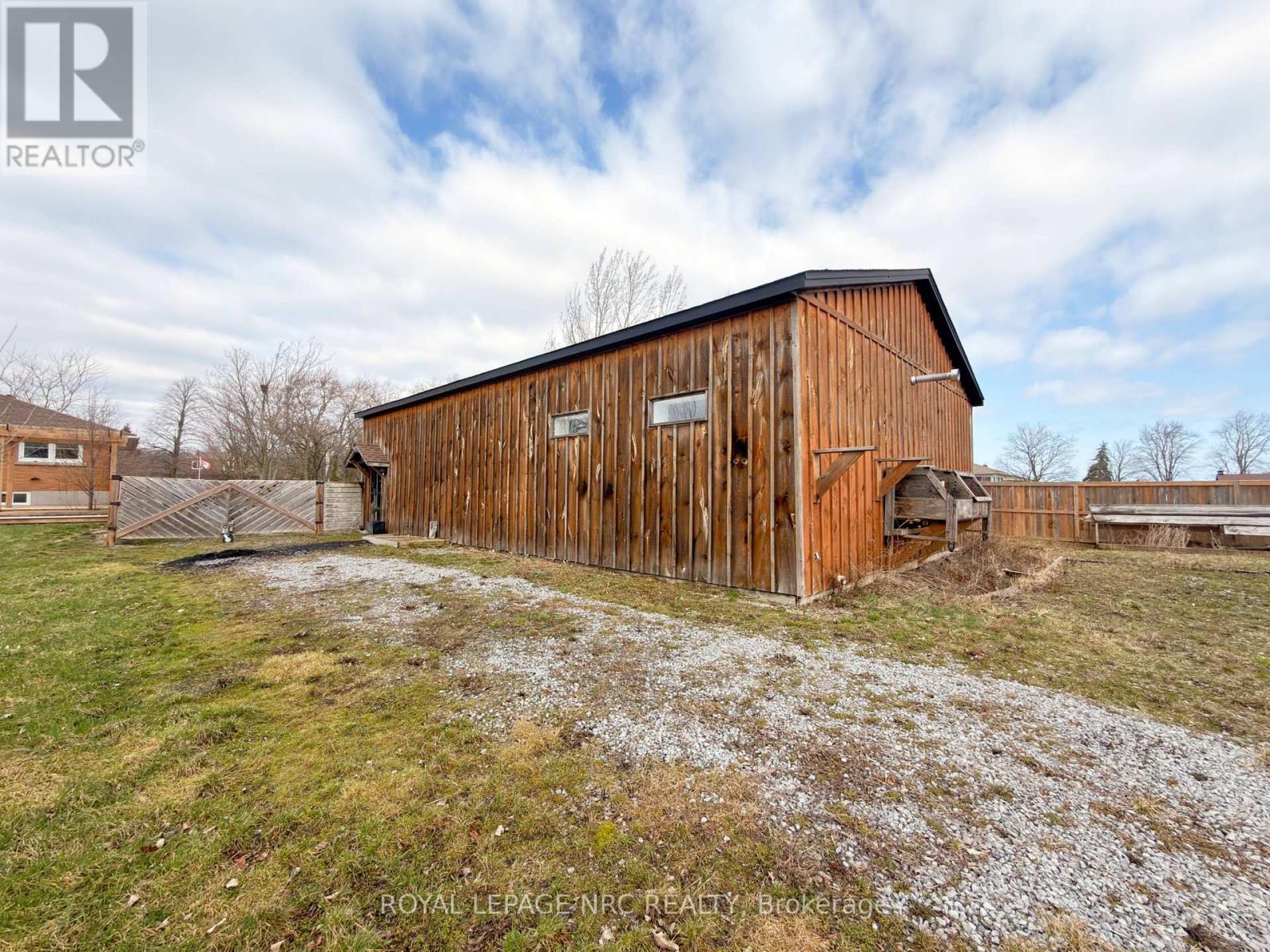 2411 Shurie Road, West Lincoln, Ontario  L0R 2A0 - Photo 6 - X12795092