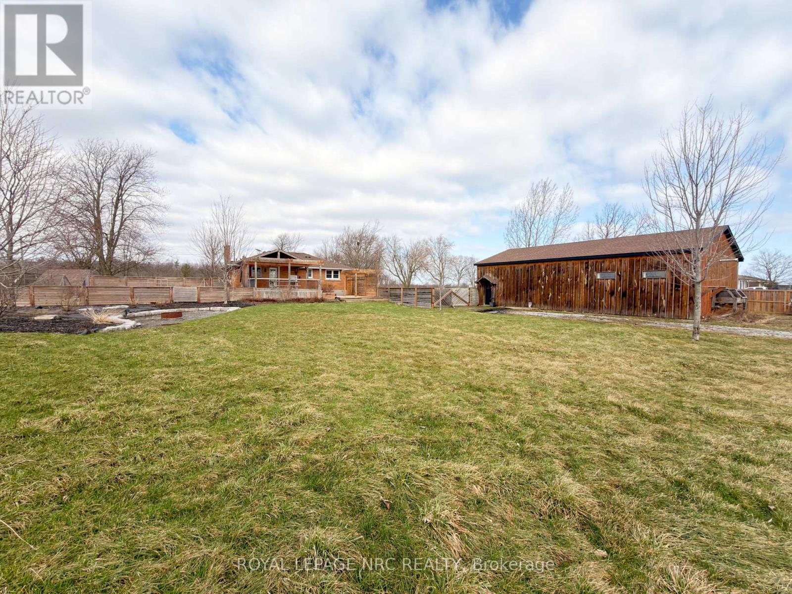 2411 Shurie Road, West Lincoln, Ontario  L0R 2A0 - Photo 8 - X12795092