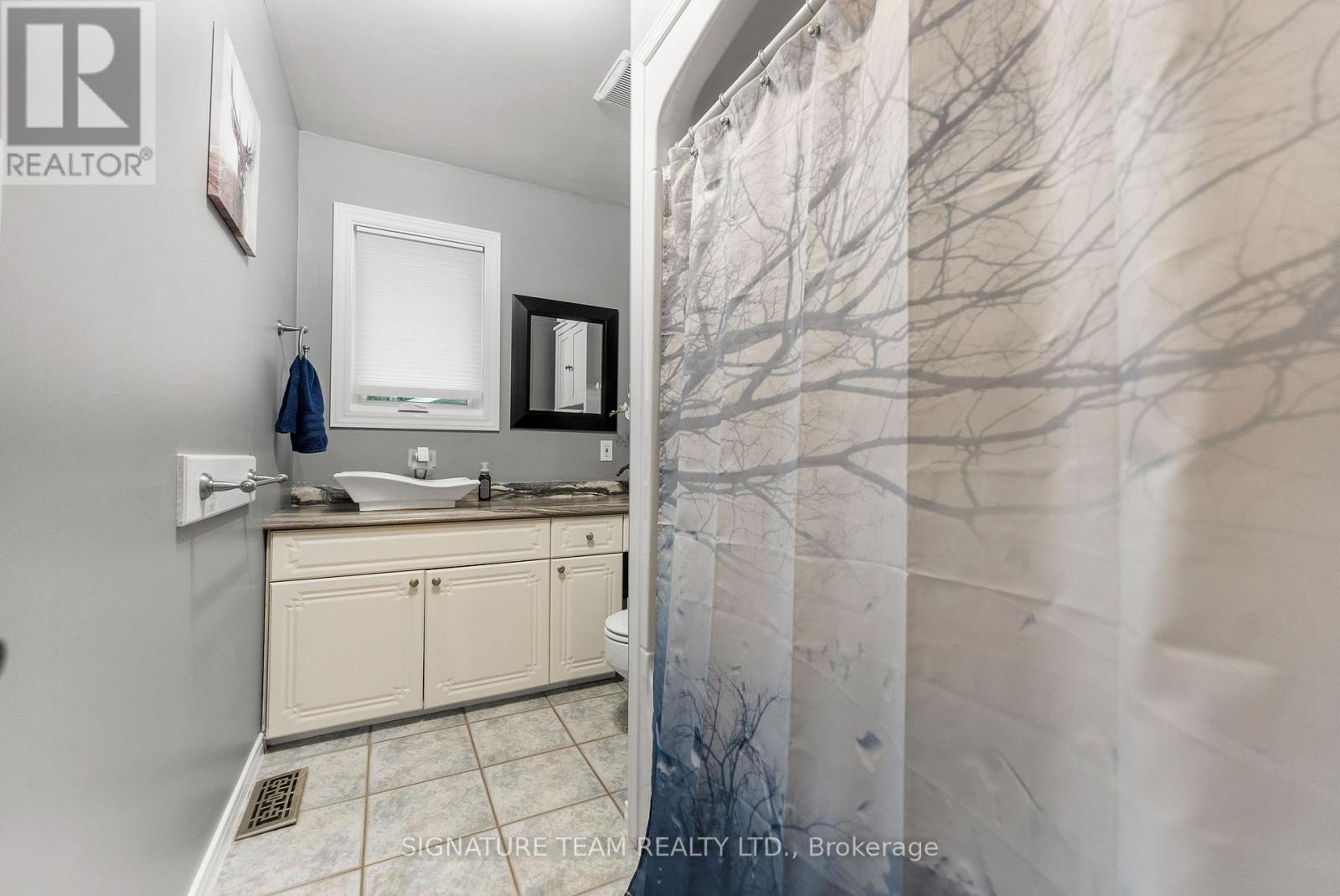 165 Sufian Street, Laurentian Valley, Ontario  K8A 6W6 - Photo 20 - X12956286