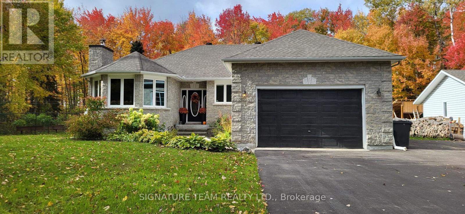 165 Sufian Street, Laurentian Valley, Ontario  K8A 6W6 - Photo 40 - X12956286