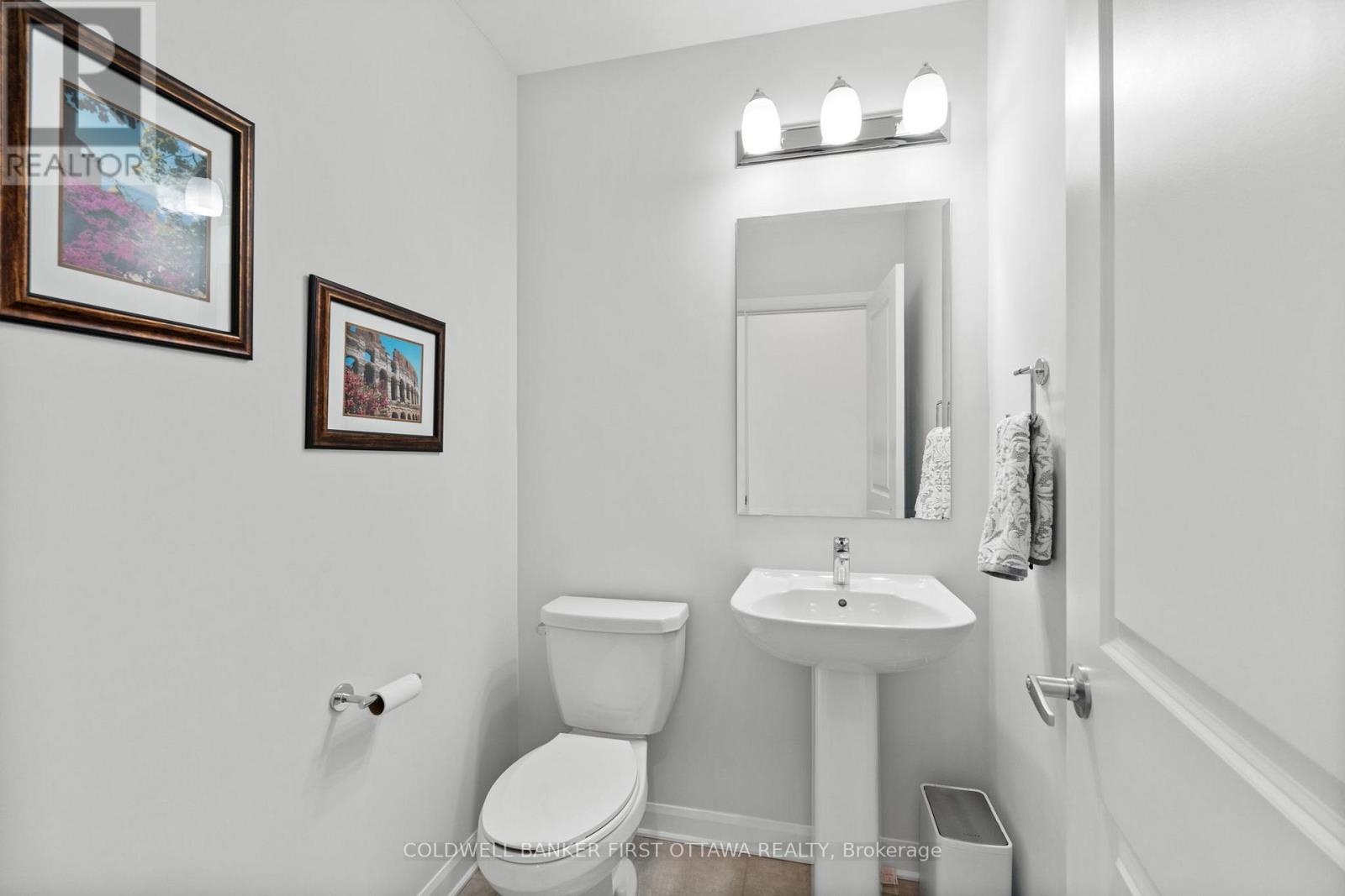 522 Anchor Circle, Ottawa, Ontario  K2B 7Z5 - Photo 8 - X12956280